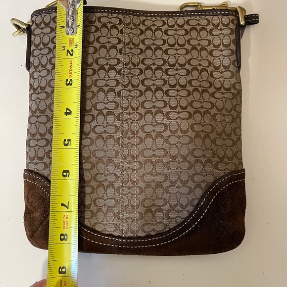 Vintage Coach Leather and Suede Chocolate Brown Crossbody - Picture 6 of 9